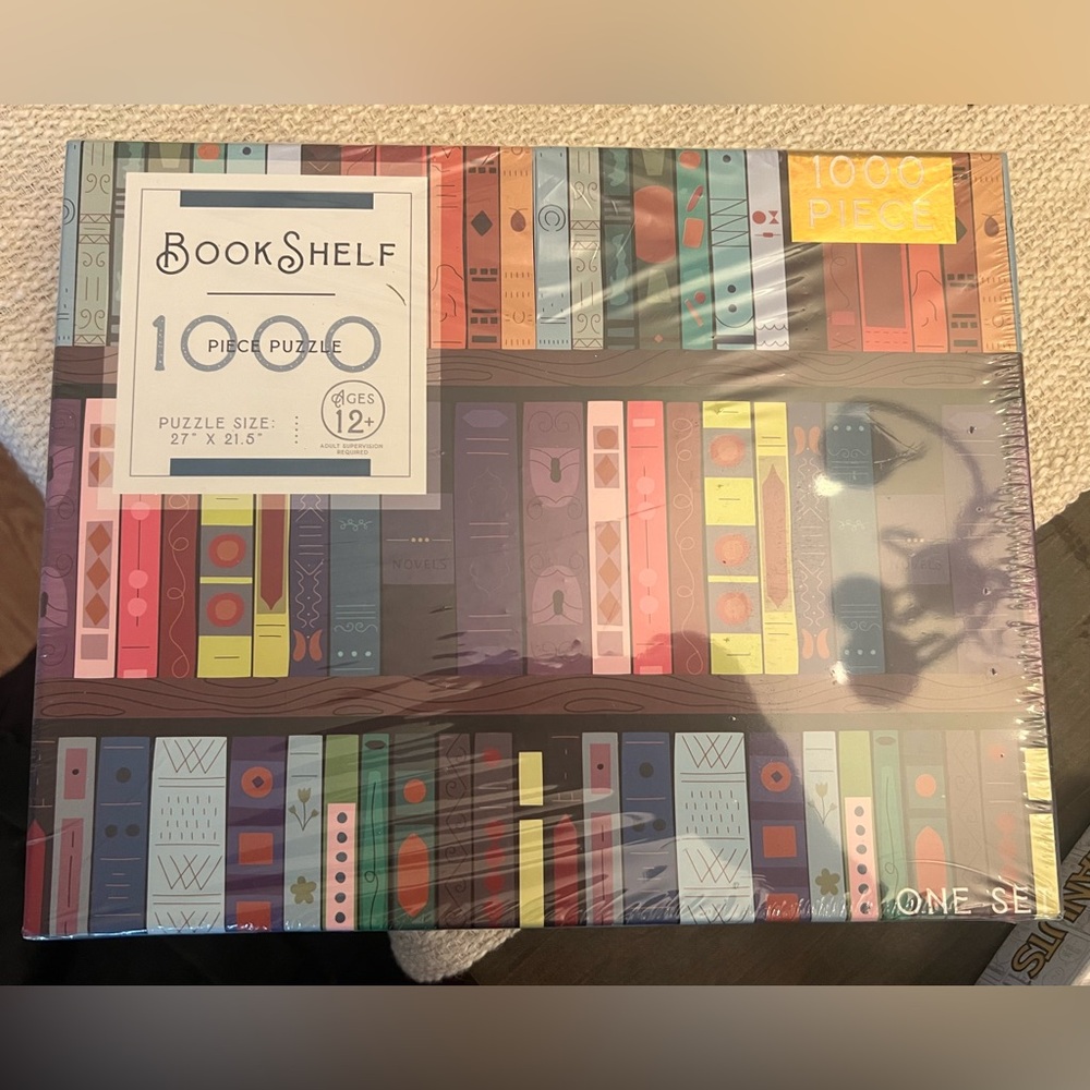 1000-Piece Puzzle “Bookshelf”
